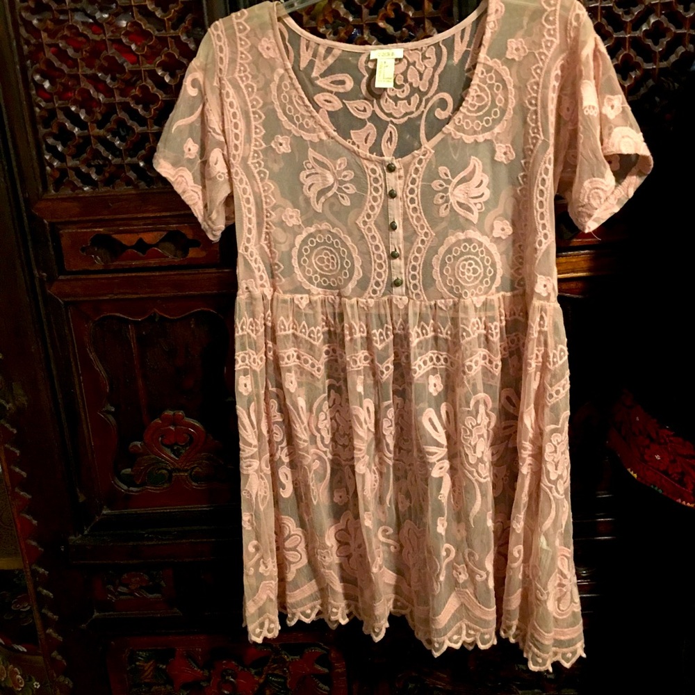 Forever 21 lace dress
